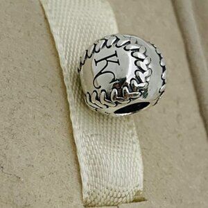 ✨✨ Pandora Kansas City Royals Baseball Charm